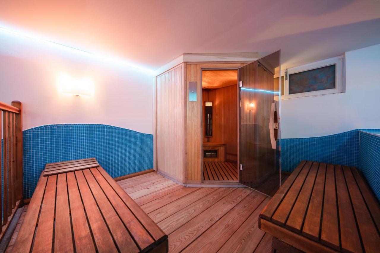 Hotel Elena Saint-Vincent Kültér fotó